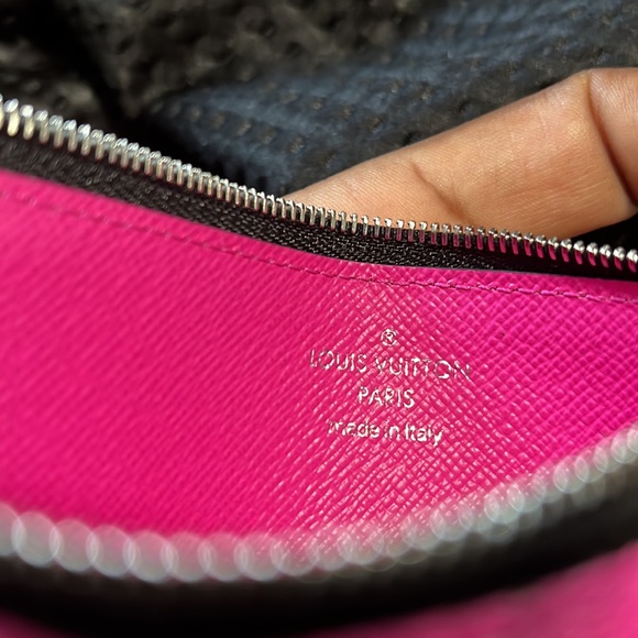 Louis Vuitton Taigarama Coin Card Holder Wallet Rare - Picture 5 of 10